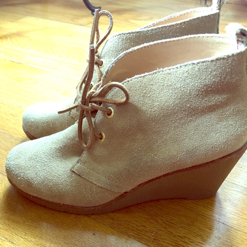 Sperry's suede ankle booties!